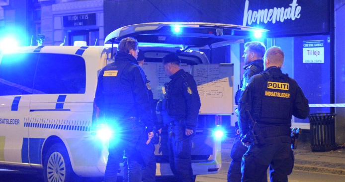 Hastet til hospitalet natten til lørdag: 19-årig kvinde knivstukket flere steder på kroppen
