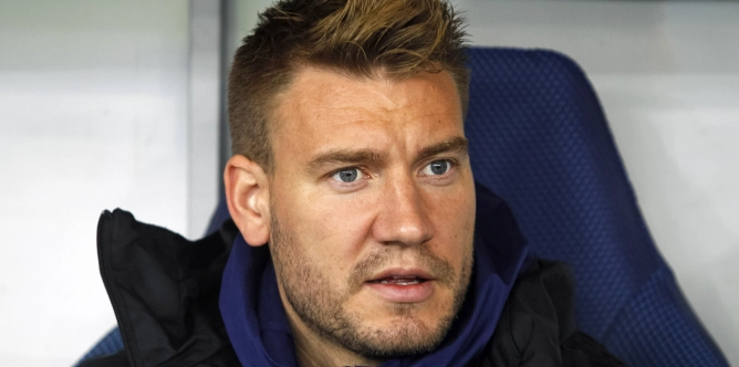 Nu prøver Nicklas Bendtner igen: Står til vild indtjening