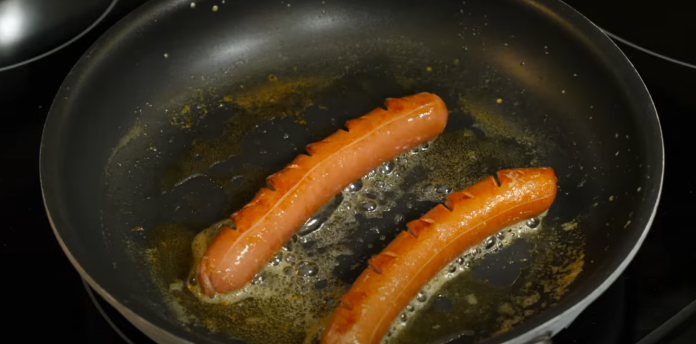 Michelin kok gør det klart: Du har lavet pølser forkert hele dit liv