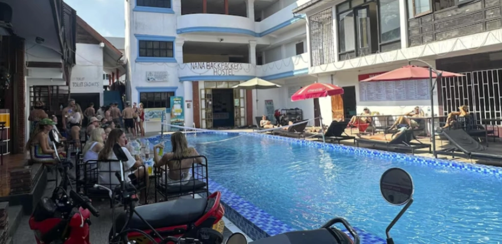 Ny afsløring efter flere dødsfald i Laos: Hotelansat ville ikke ringe efter en ambulance