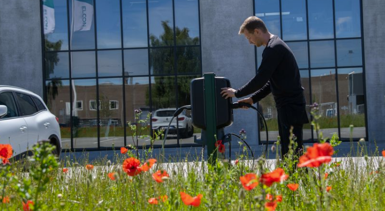 Vigtig besked til samtlige elbilsejere: Sådan sparer du op til 350 kroner per opladning