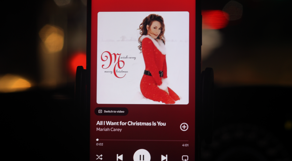 Så mange millioner tjener Mariah Carey om året på ‘All I Want for Christmas Is You’