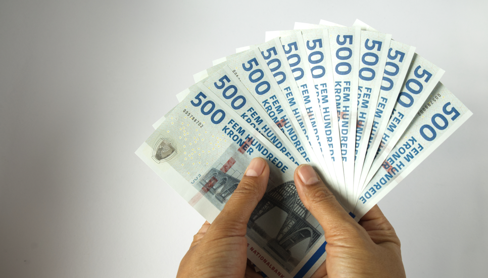 Stor besparelse på vej: Fast udgift falder med 3.000 kroner for mange danskere