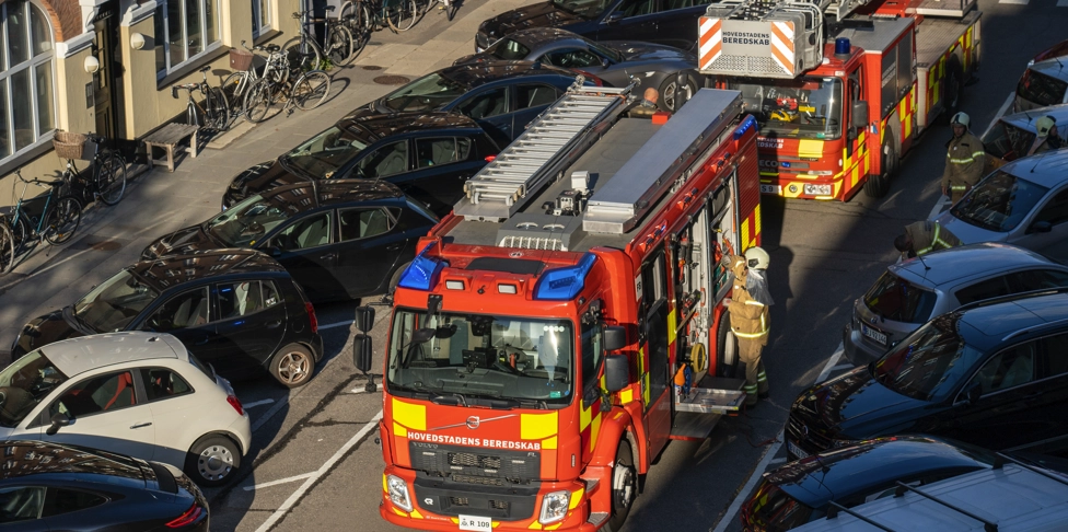 Brandvæsnet gav lille pige et chok foran Rema 1000: Nu vil de give hende en oplevelse for livet