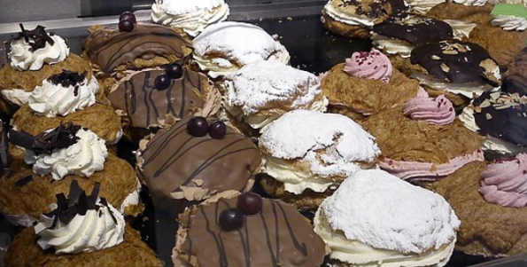 Her sælger de en fastelavnsbolle til hele 345 kroner: “Vi har ikke prissat fastelavnsbollen for at hype den”