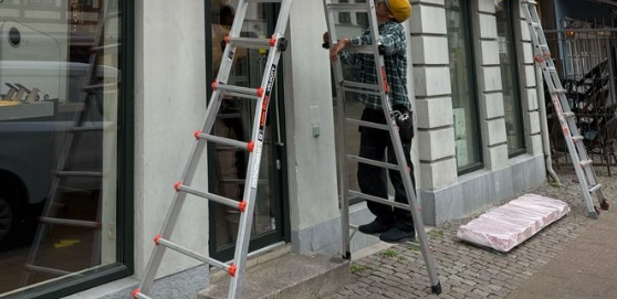 Samtlige butikker er uigenkendelige: Populær kæde skifter navn og logo