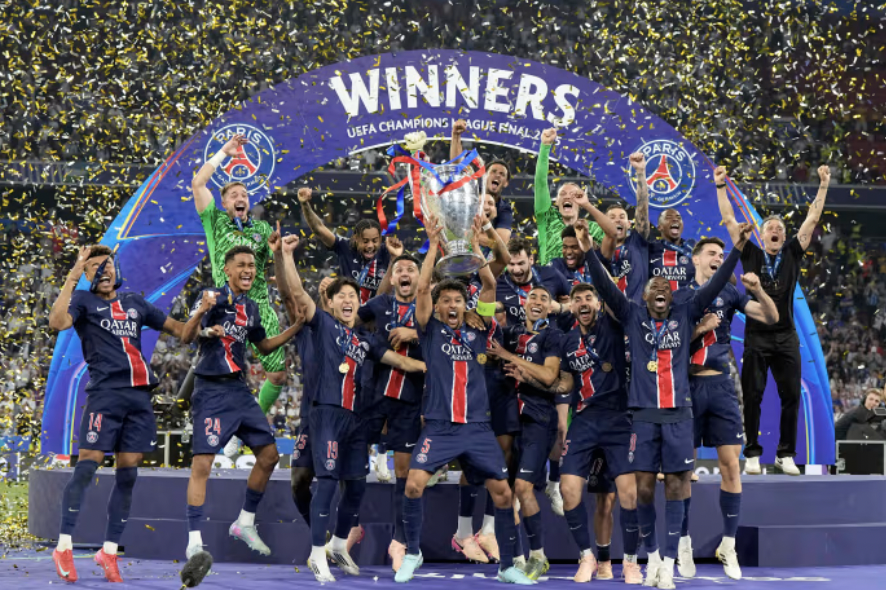 To døde og over 500 anholdelser efter Champions League fejring i Paris