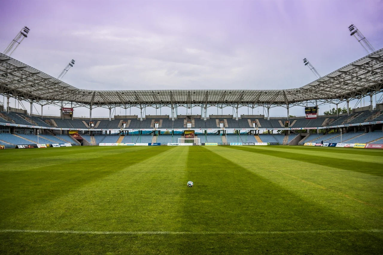 Genstart af superligaen og betting i Danmark
