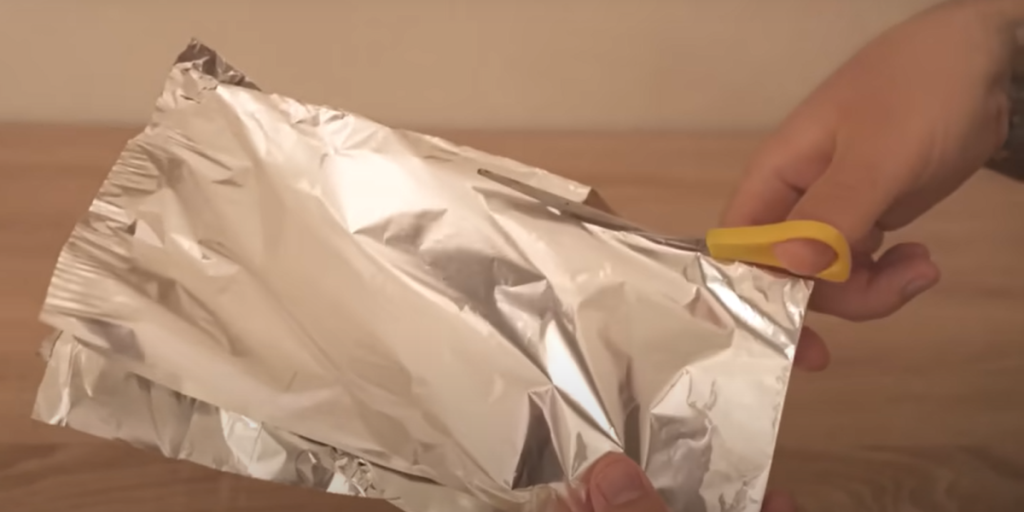 Få danskere kender disse 10 geniale sølvpapir-tricks: Nummer 9 kan spare dig for mange penge