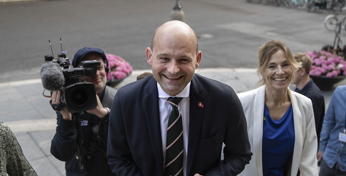Søren Pape indkalder til pressemøde