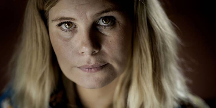Sofie Linde langer ud: Nævn én der er blevet taget i at lyve