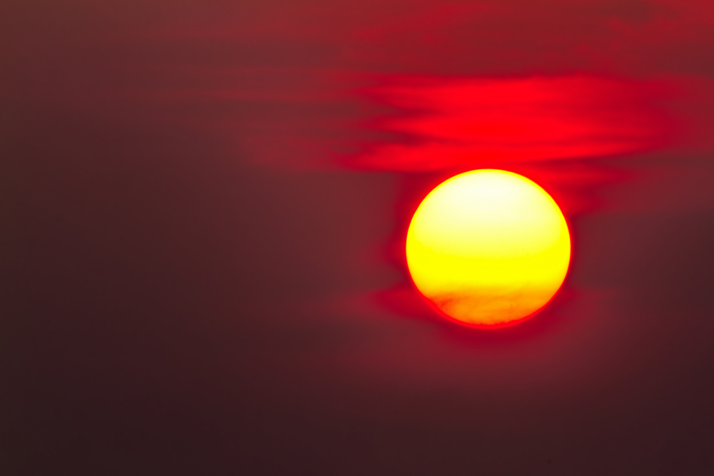 Solen er så rød mor