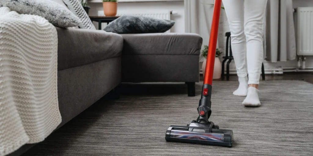 Rengøringsekspert afslører: Her er 3 fejl, som de fleste begår i hjemmet