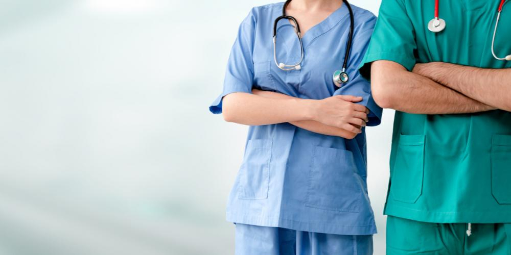 Sygeplejerske siger op på grund af coronapres: “Folk har ikke lyst til at møde ind”