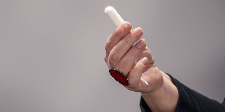 Dansk politiker vil give kvinder fri, når de har menstruation