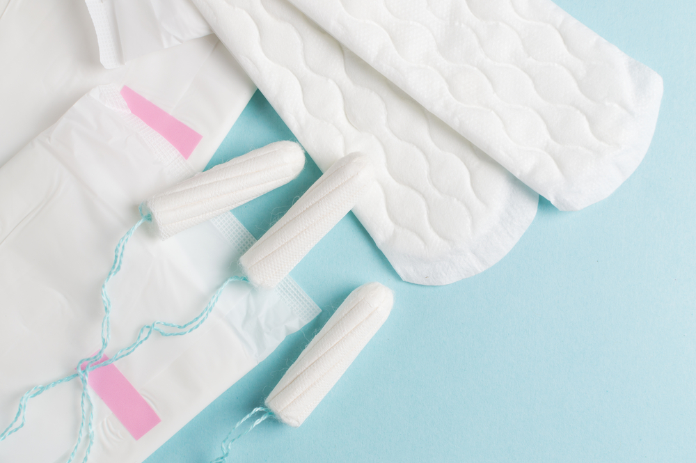 Skotland bliver det første land i verdenen til at gøre menstruations produkter gratis