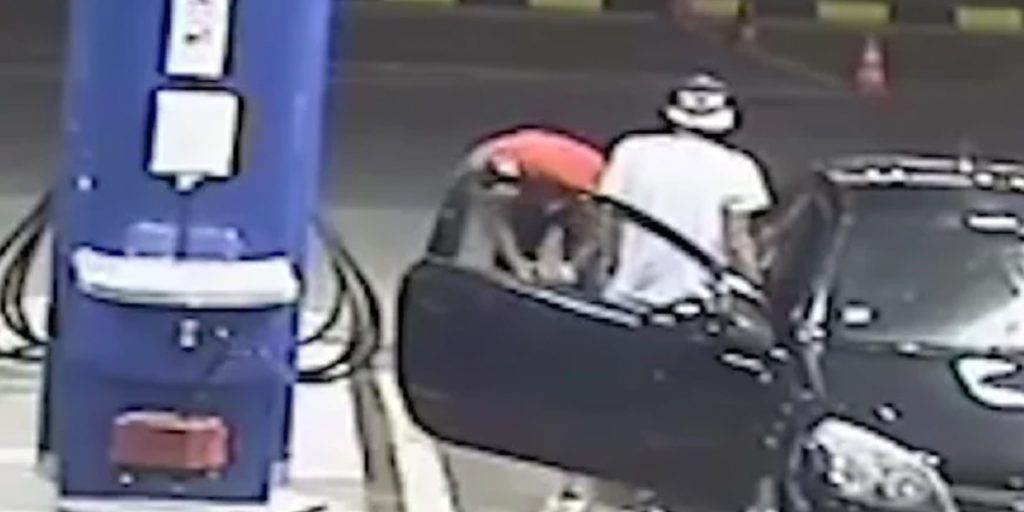 Ung mand nægtede at slukke sin cigaret: Så tog tankpasseren sagen i egen hånd