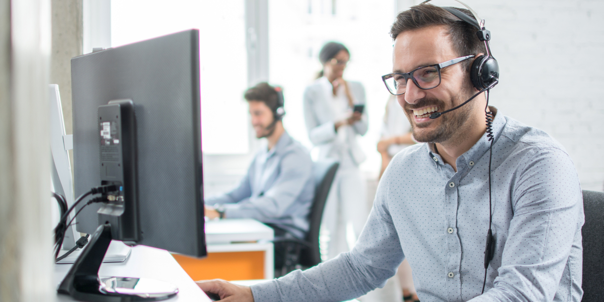 Mere end 1000 er fortsat ansat i smitteopsporingen til at tage imod mindre end tre opkald om dagen