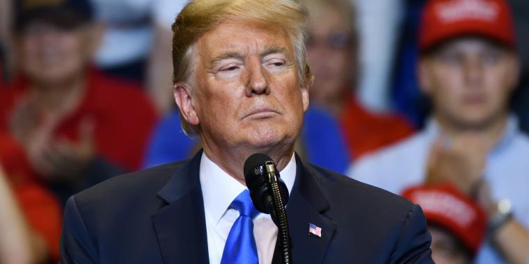 Trumps tidligere advokat: Trump ender i fængsel