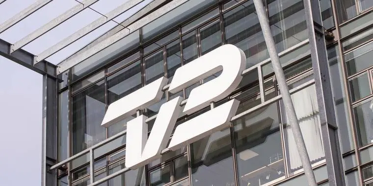 DR-kendis skal giftes med TV2-profil