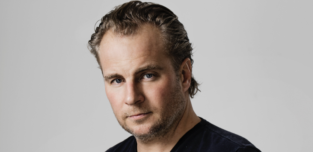 Havde du gjort det samme? Uffe Holm skrider fra regningen