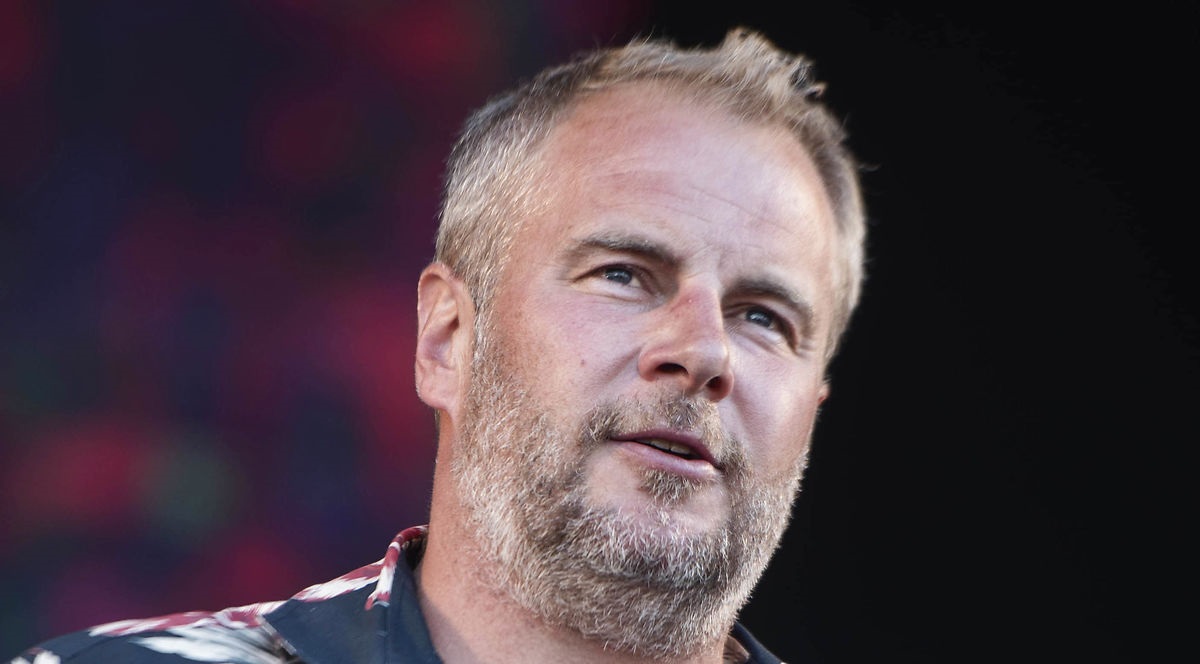 Uffe Holm om Will Smiths slag: “Han ødelægger sin karriere”