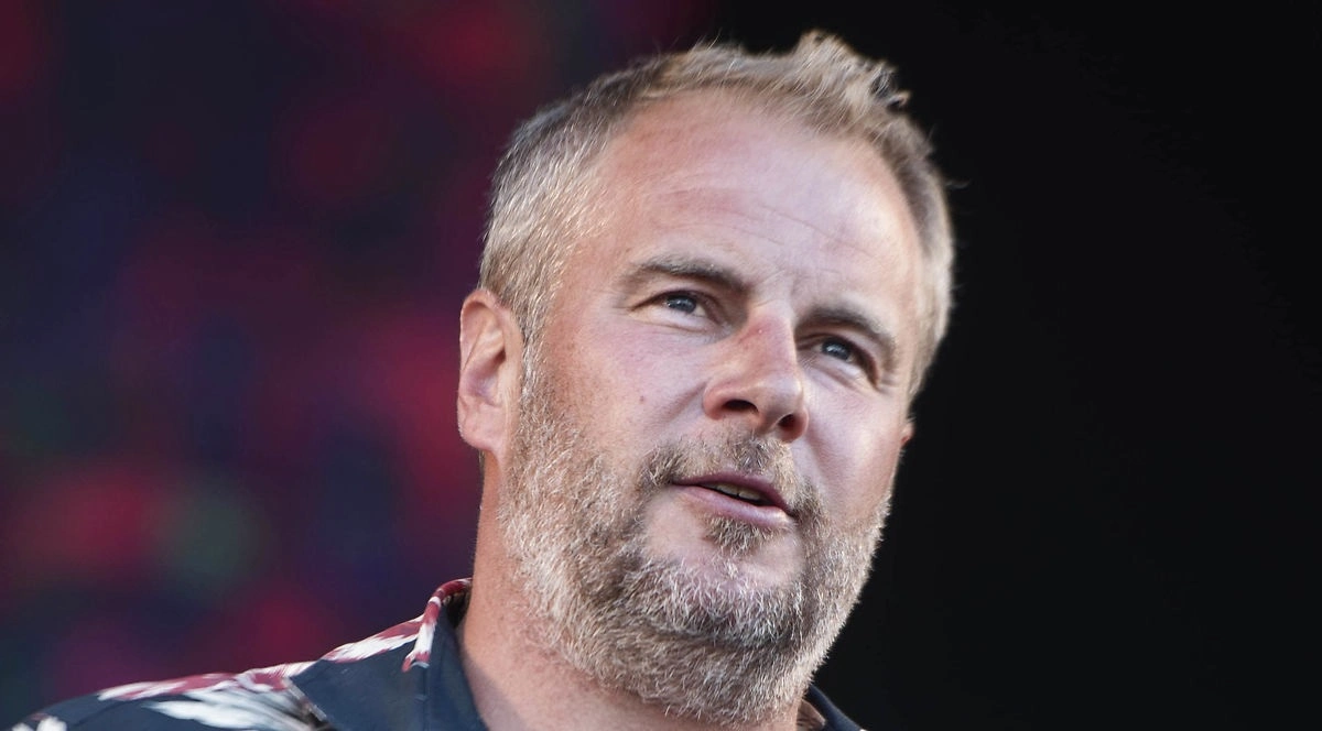 Uffe Holm om Will Smiths slag: “Han ødelægger sin karriere”