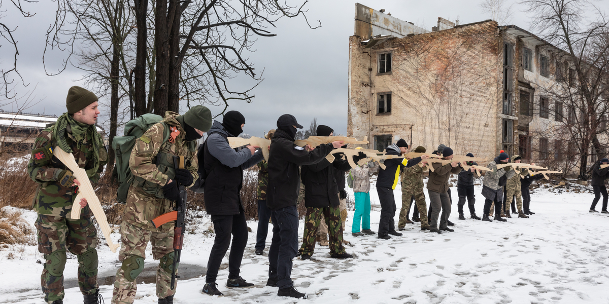 Hviderusland klar til at støtte Putin: Ukrainere opfordres til at gribe våben og kæmpe imod