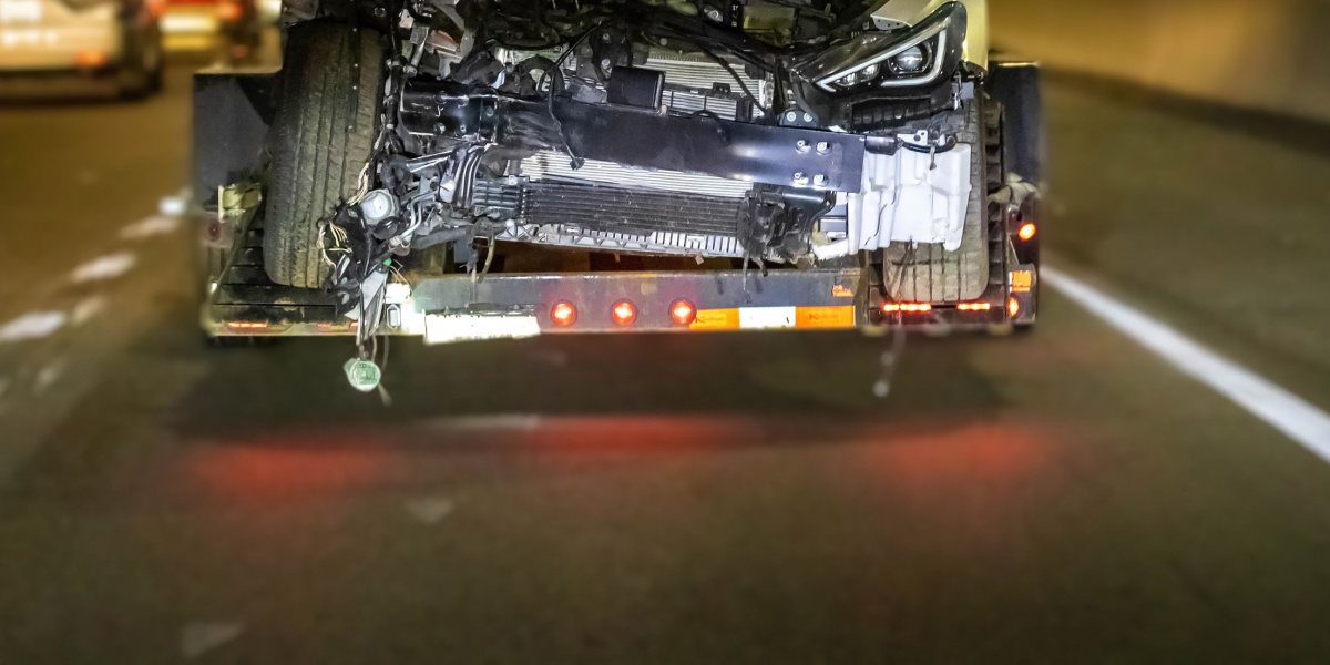 Flere store uheld: Motorvej komplet spærret