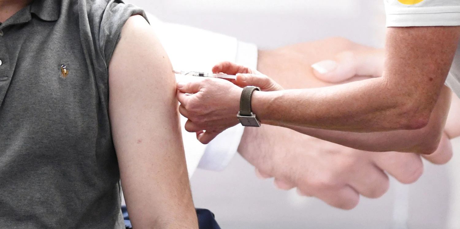 Gratis vaccine til 400.000 danskere – Du bør overveje det