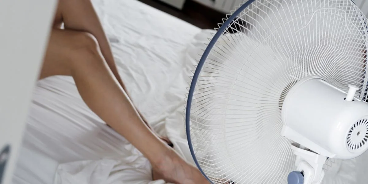 Derfor skal du ikke falde i søvn med en ventilator i soveværelset