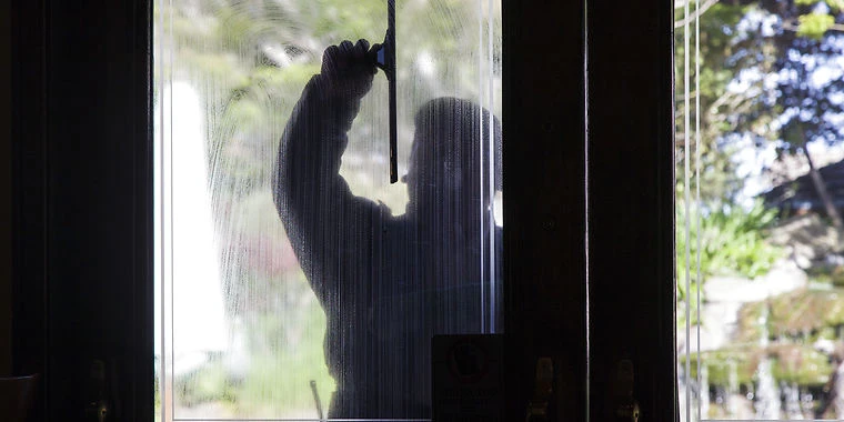 Vinduespudser kom til at spilde vand: Så slap fanden løs